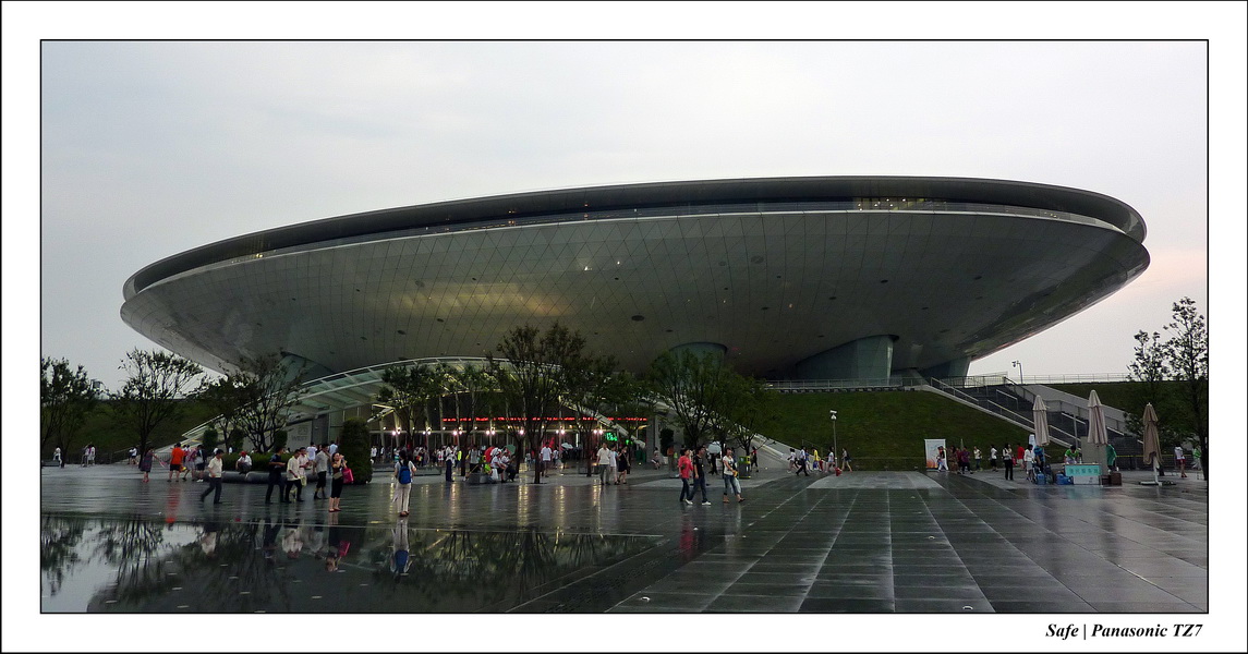 2010   08   Expo Shangai 100